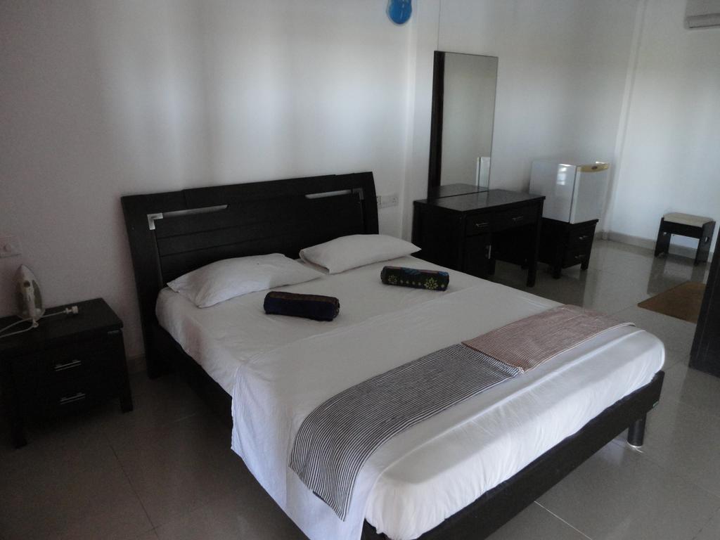 Yoho Hotel Arugambay Beach Inn Arugam Bay Quarto foto