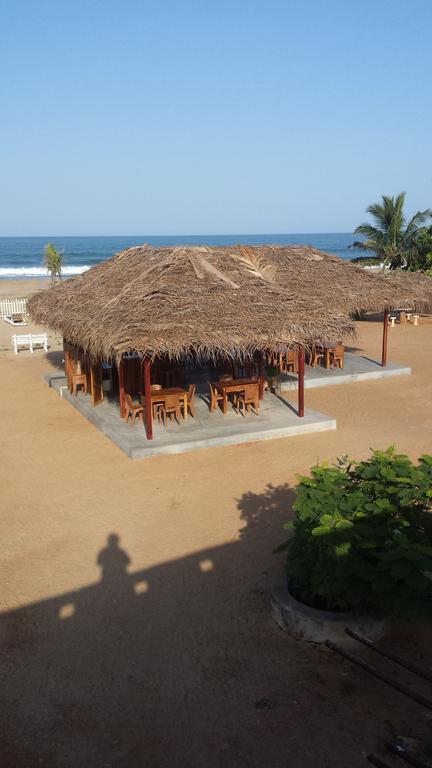 Yoho Hotel Arugambay Beach Inn Arugam Bay Exterior foto